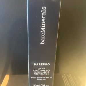 Bare Minerals 24 hour foundation